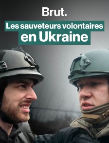 Charles Villa avec les sauveteurs volontaires en Ukraine
