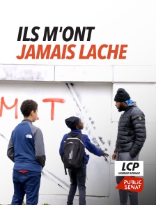 "Ils m'ont jamais lâché" - Jeunes de quartiers et éducateurs de rues