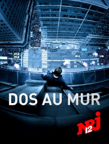 Dos au mur