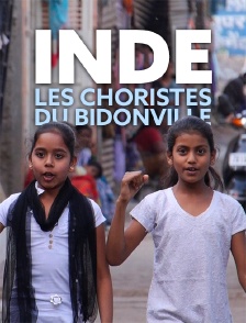 Inde, les choristes du bidonville