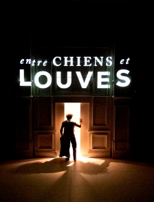 Entre Chiens et Louves par le Cirque Le Roux au Bon Marché Rive Gauche