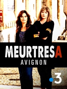 Meurtres à Avignon