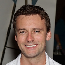 Callum Blue - Acteur