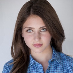 Ryan Whitney Newman - Actrice