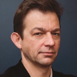 Renaud Dély - Présentateur