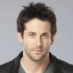 Niall Matter - Acteur