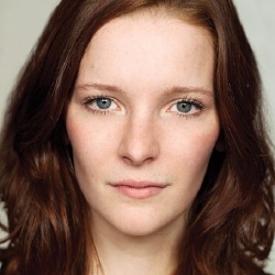 Morfydd Clark - Actrice