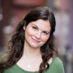 Lisa Jakub - Actrice