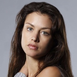 Hannah Ware - Actrice
