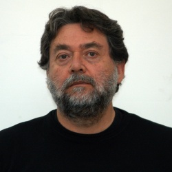 Guillermo Navarro - Réalisateur