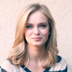 Sara Paxton - Actrice