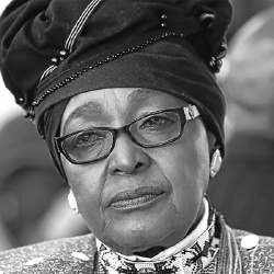 Winnie Mandela - Politique
