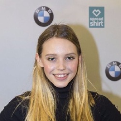 Lina Larissa Strahl - Actrice