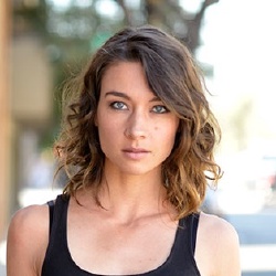Cortney Palm - Actrice