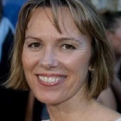 Lucinda Jenney - Actrice
