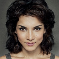 Amber Rose Revah - Actrice