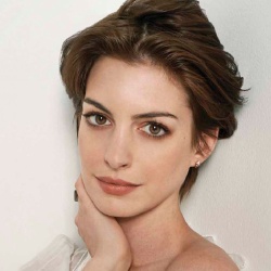Anne Hathaway - Actrice