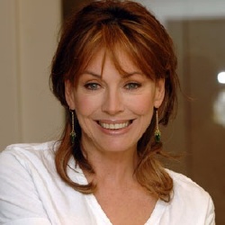 Lesley-Anne Down - Actrice