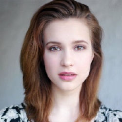 Alexia Fast - Actrice