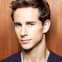 Kelly Blatz - Acteur