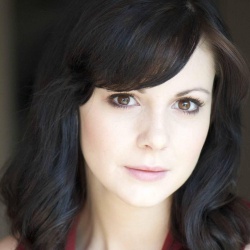 Brittany Byrnes - Actrice