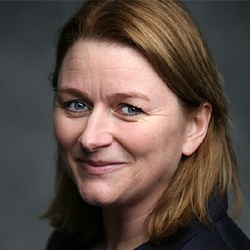 Rosie Cavaliero - Actrice