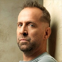Peter Stormare - Guest star