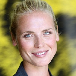Synnove Macody Lund - Actrice