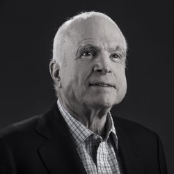 John McCain - Politique