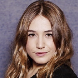 Izïa Higelin - Actrice