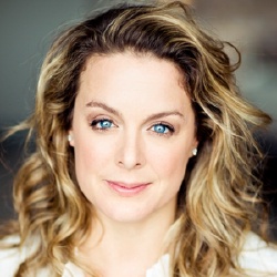 Julie LeBreton - Actrice