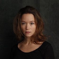 Chloé Stefani - Actrice