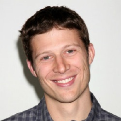 Zach Gilford - Acteur