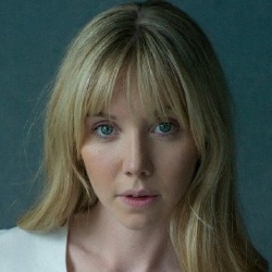 Lauren Lyle - Actrice