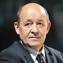 Jean-Yves Le Drian - Politique