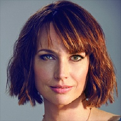 Julie Ann Emery - Actrice