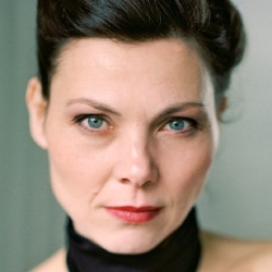 Caroline Grothgar - Actrice