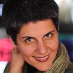Firouzeh Khosrovani - Réalisatrice