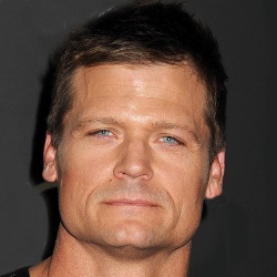 Bailey Chase - Actrice