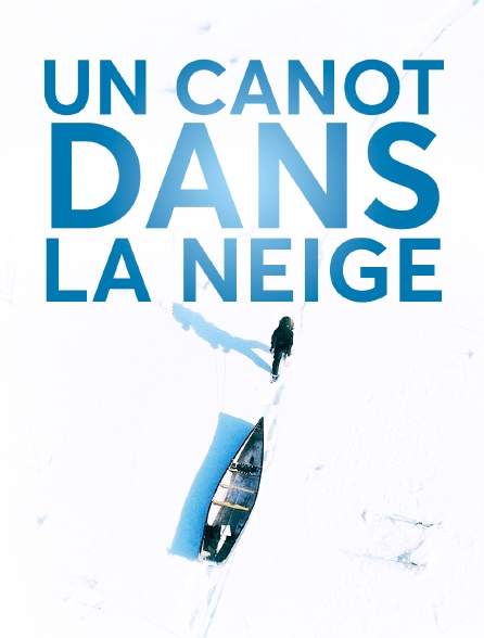 Un canot dans la neige