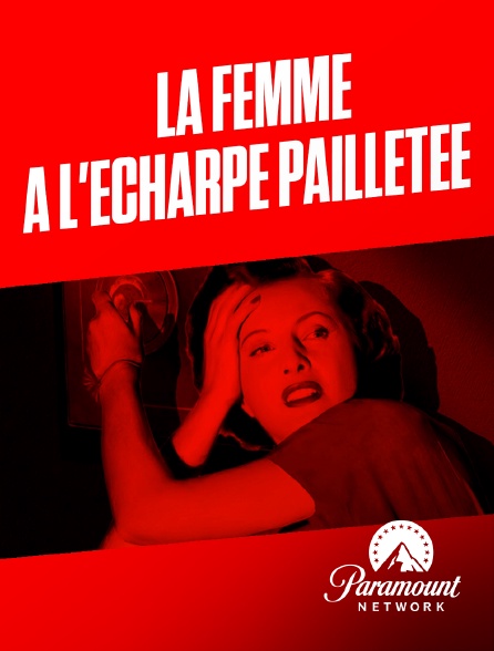 Paramount Network - La femme à l'écharpe pailletée